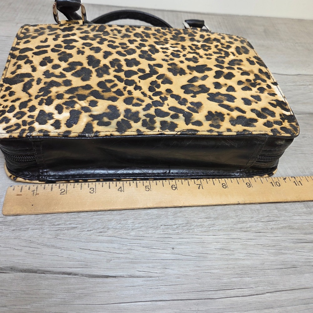 Christian Art Gifts Leopard Print Bible Cover Case Organizer Large Faux Fur - Picture 7 of 12